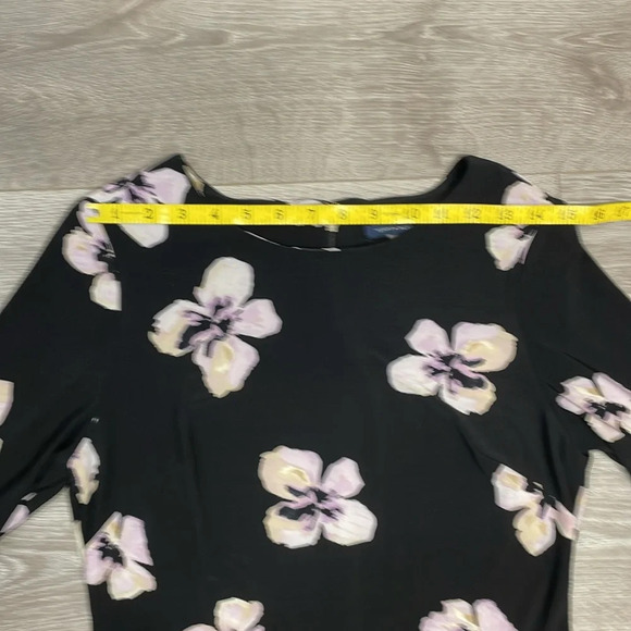 NWOT Tommy Hilfiger Floral Printed Jersey Bell Sleeve A-Line Dress 4 - Picture 10 of 16